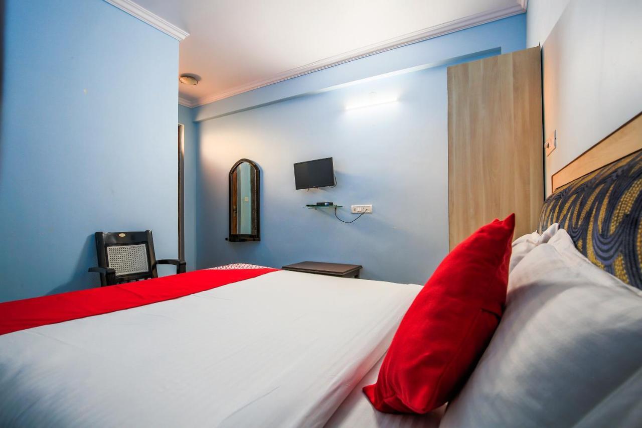 Oyo 15626 The Sovva Hotel Morjim Zewnętrze zdjęcie