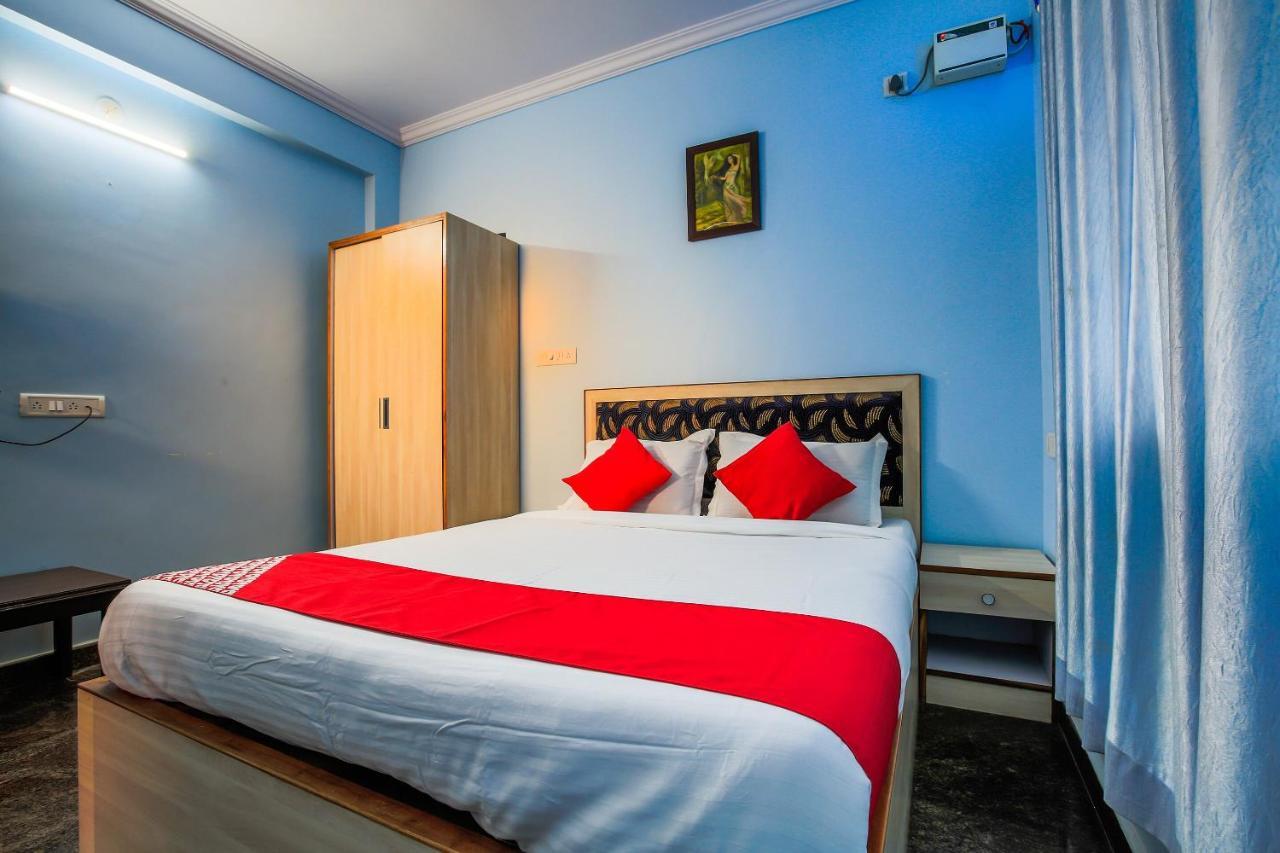 Oyo 15626 The Sovva Hotel Morjim Zewnętrze zdjęcie