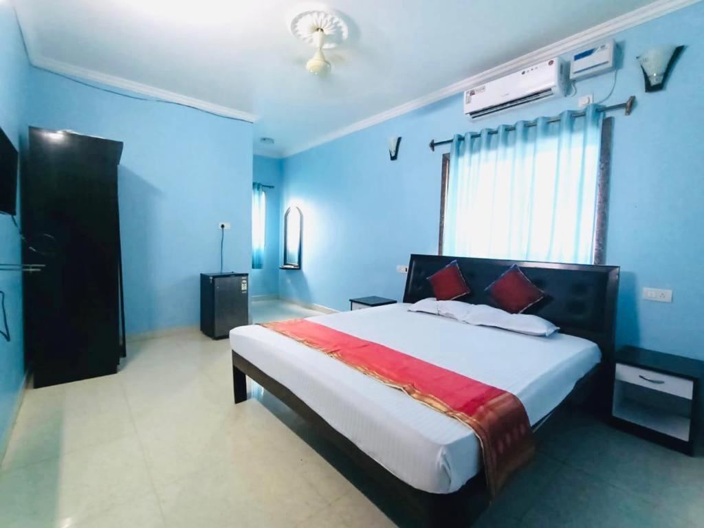 Oyo 15626 The Sovva Hotel Morjim Zewnętrze zdjęcie